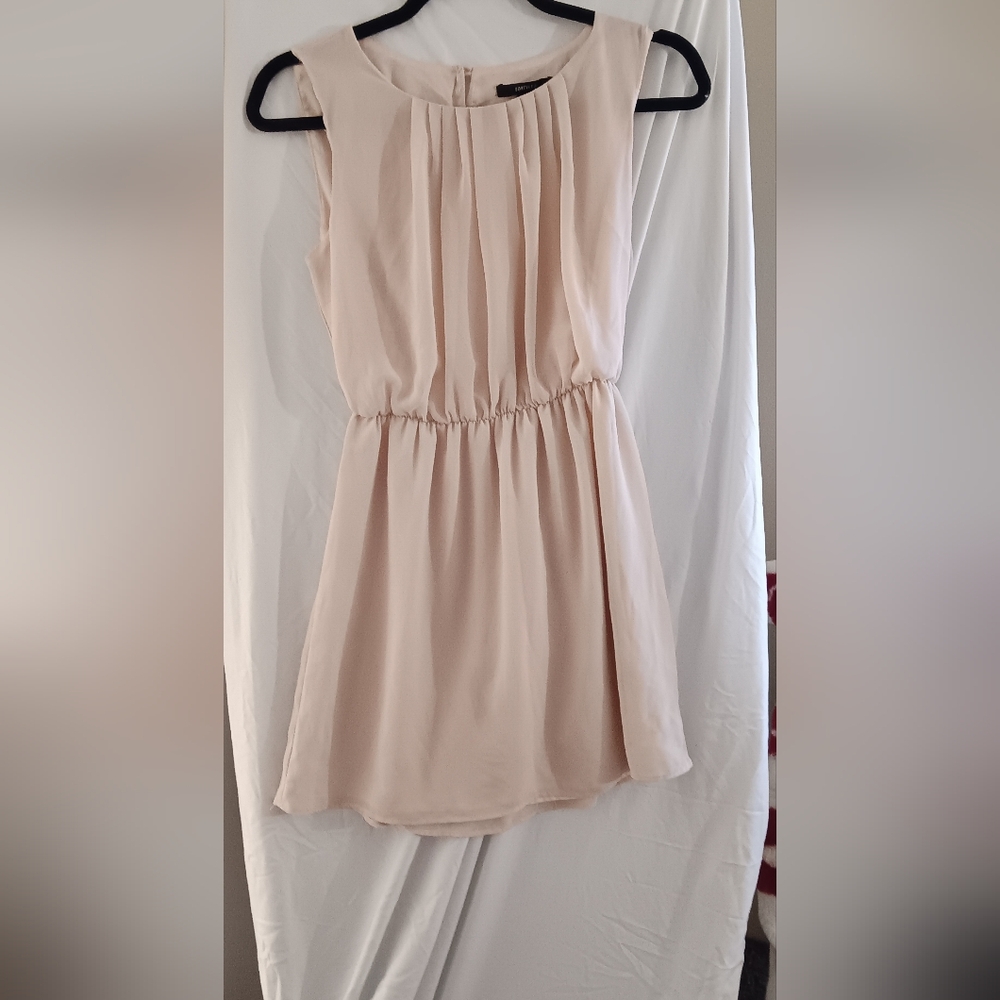 Forever 21 Cream Pleated Dress